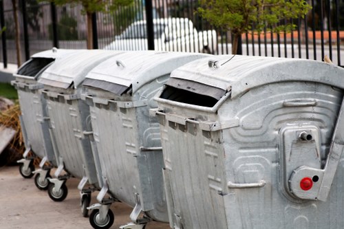 Clean urban Battersea streets with waste clearance