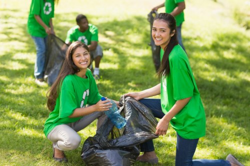 Professional team managing waste disposal in Thornton Heath