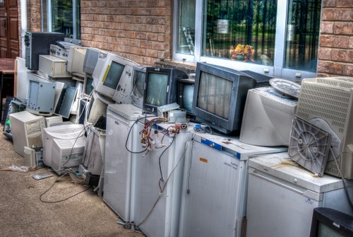 Local waste clearance professionals servicing Harrow Weald neighborhoods